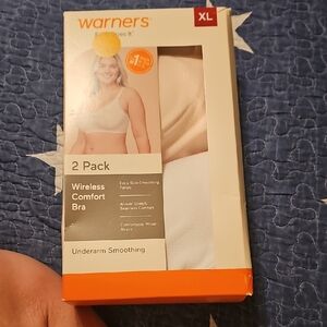 Warner's 2-Pack Wireless Comfort Bra in Cream